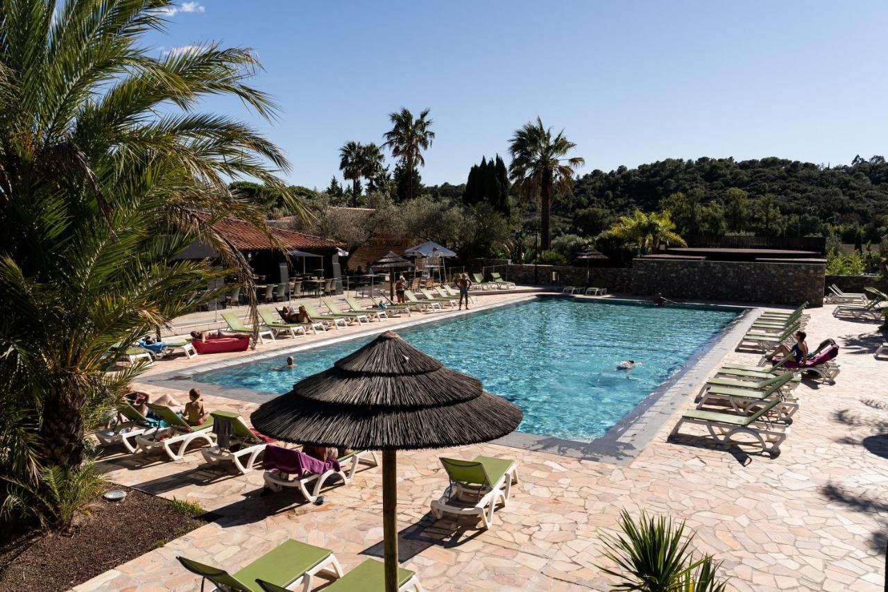 Camping Maeva Respire Ecolodge L'Etoile D'Argens Fréjus Buitenkant foto