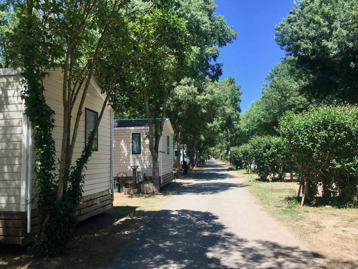 Camping Maeva Respire Ecolodge L'Etoile D'Argens Fréjus Buitenkant foto