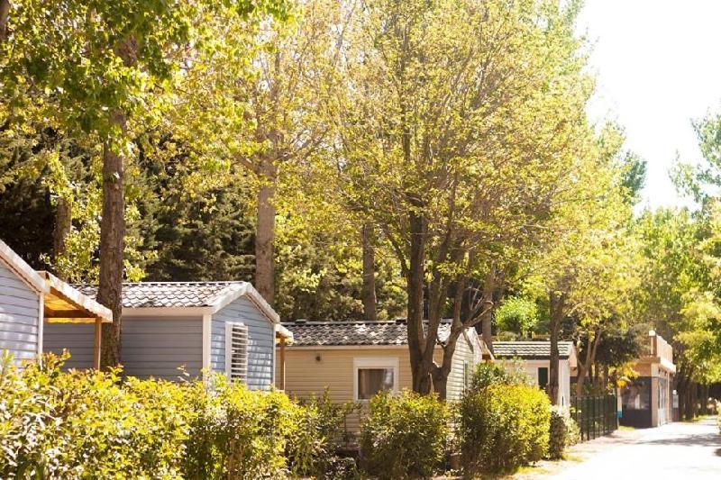 Camping Maeva Respire Ecolodge L'Etoile D'Argens Fréjus Buitenkant foto