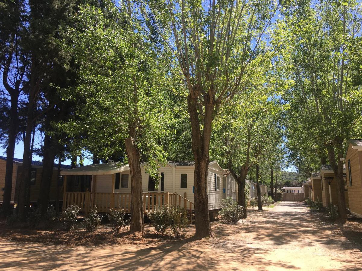 Camping Maeva Respire Ecolodge L'Etoile D'Argens Fréjus Buitenkant foto